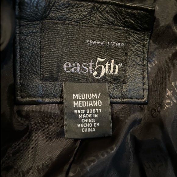 Leather jacket - Picture 3 of 3